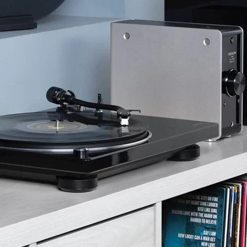 Denon DP-400 Turntable